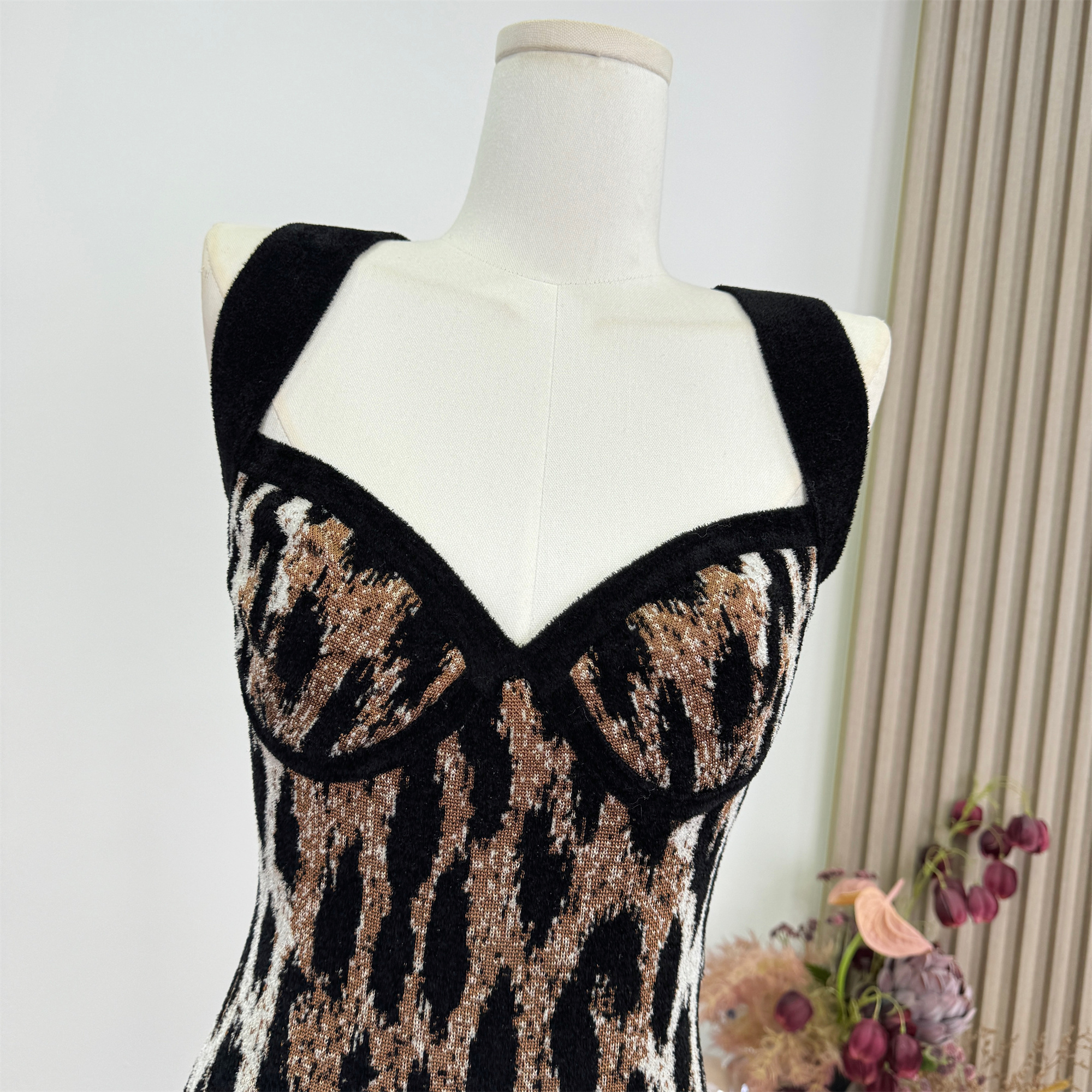 Women's Leopard Knit V-Neck Halter Cami Vest Slim Waist Dress - Image 2