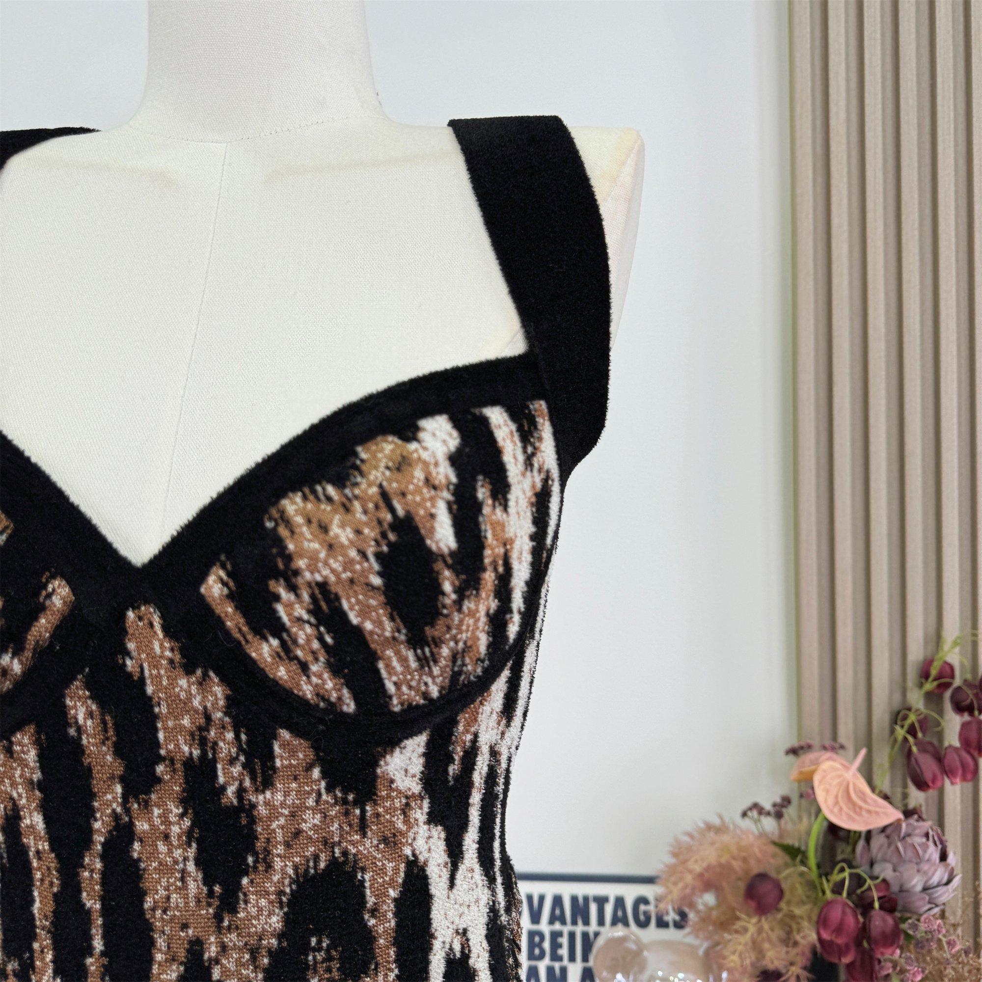 Women's Leopard Knit V-Neck Halter Cami Vest Slim Waist Dress - Image 3