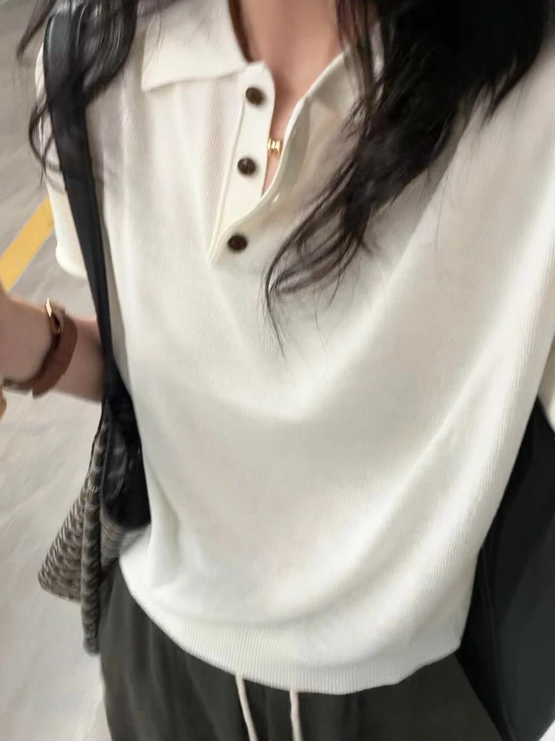 Women's Short Sleeve Knit Polo Shirt Summer Loose Simple Button Top T-Shirt