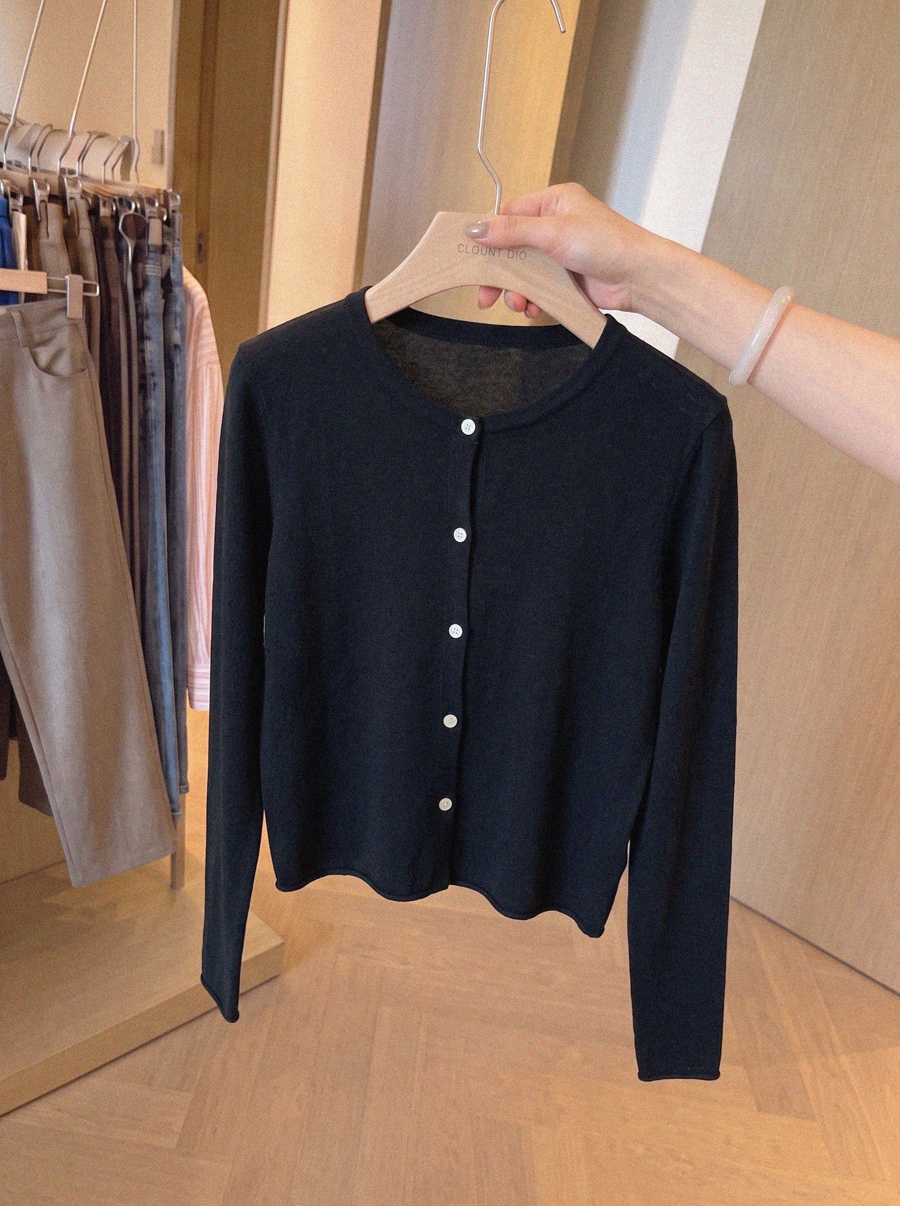 Women's Soft Round Neck Long Sleeve Knit Cardigan Top